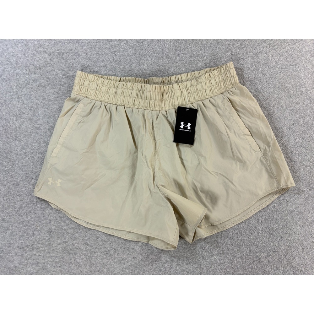 NWT Under Armour Flex Woven Crinkle Shorts (Women's Large) Tan - 3"